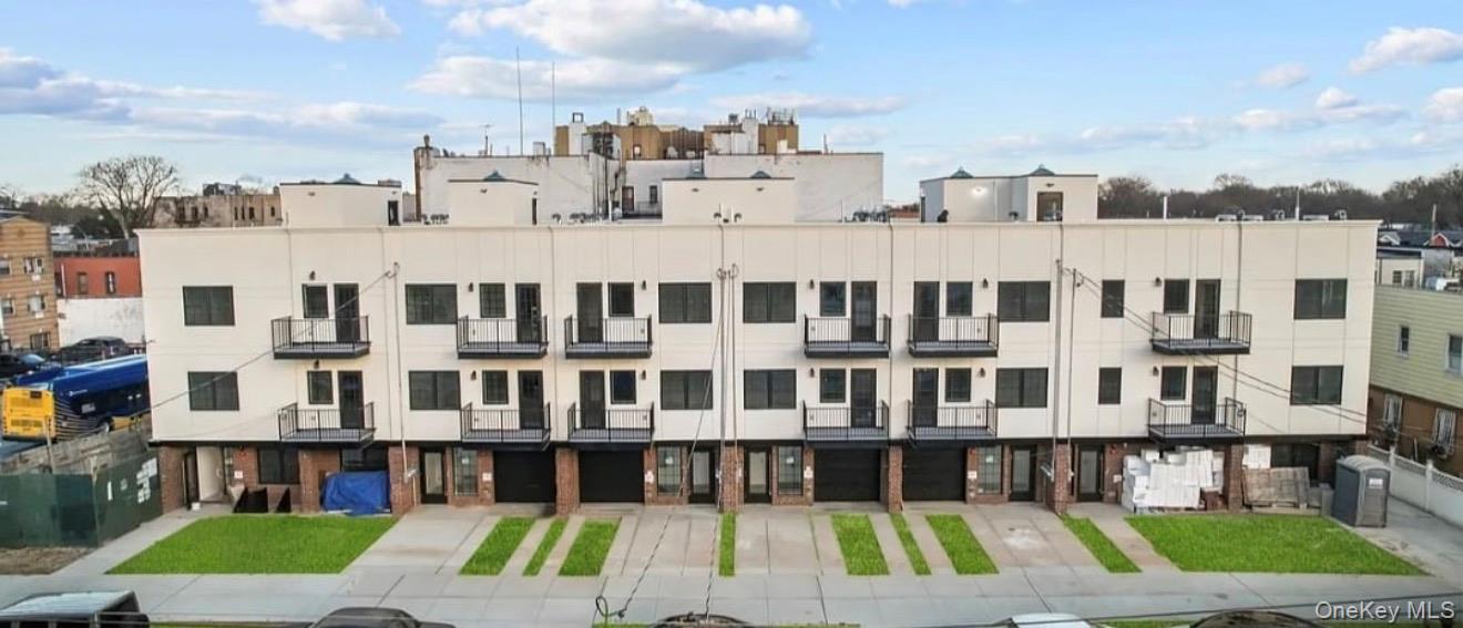 929 Brooklyn Avenue – For Sale