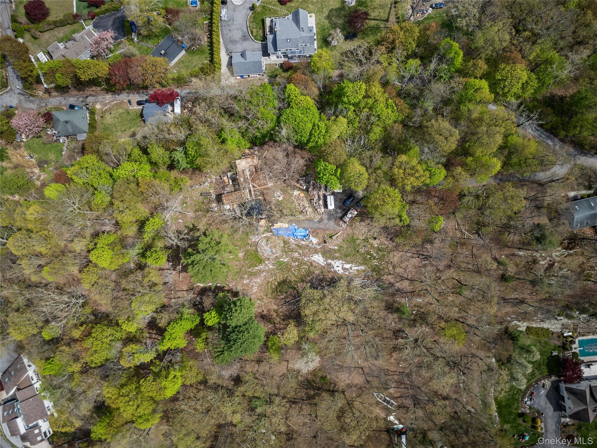 15 Colonial Terrace – For Sale