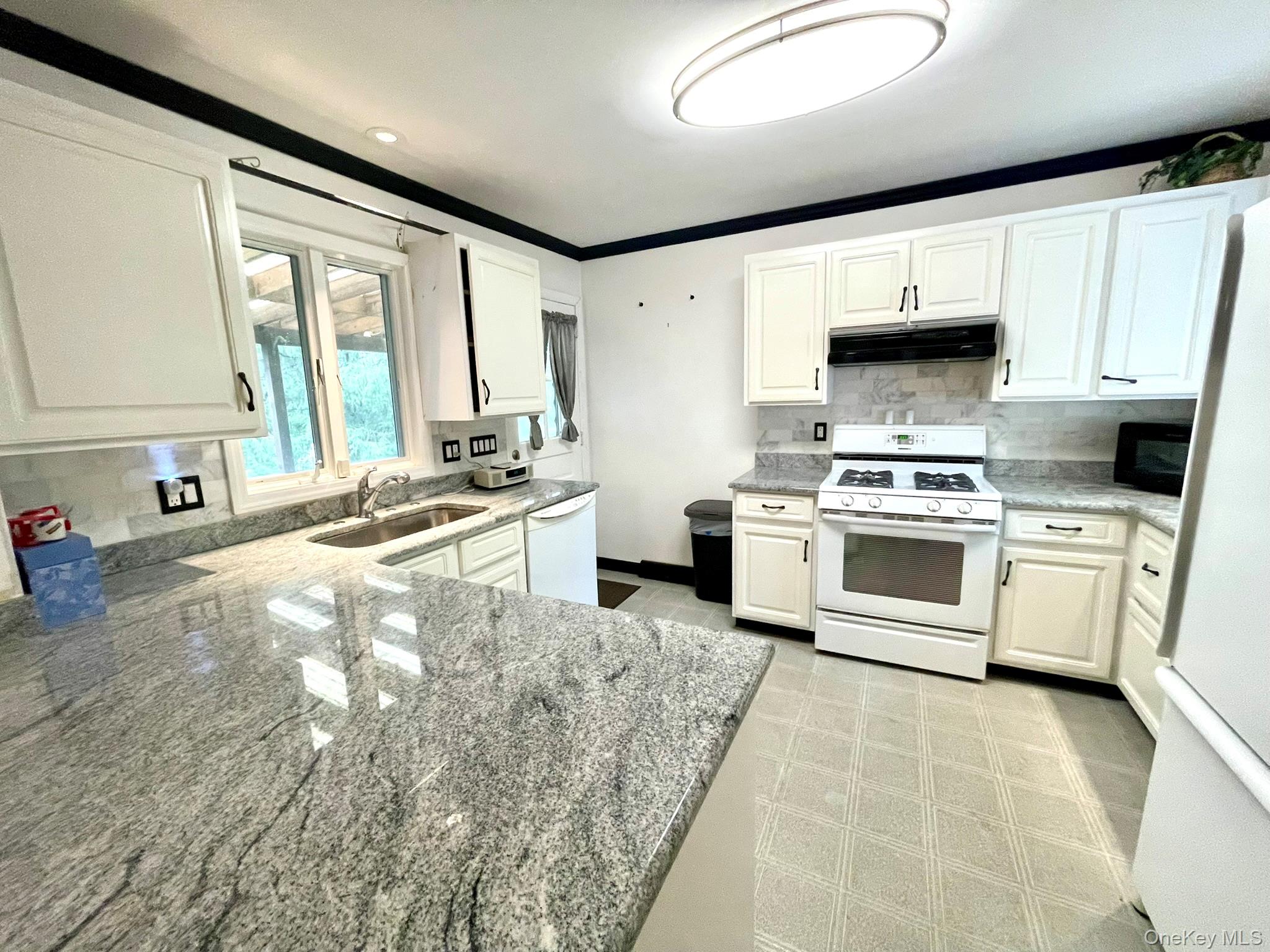 21 Harmony Road – For Sale photo 6