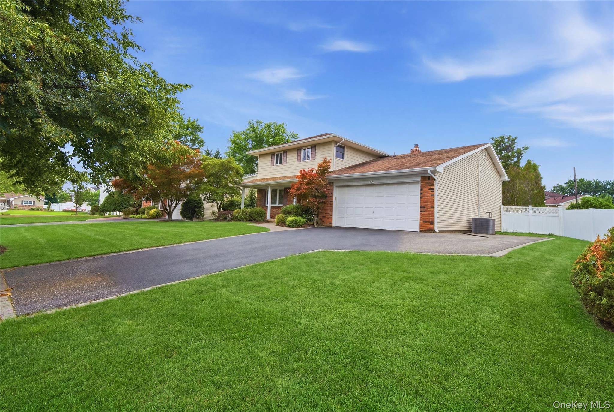 6 Navy Drive – For Sale photo 2