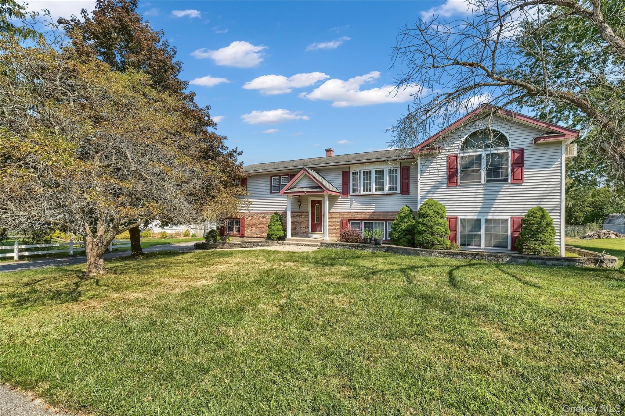 7 Briarwood Avenue – For Sale photo 4