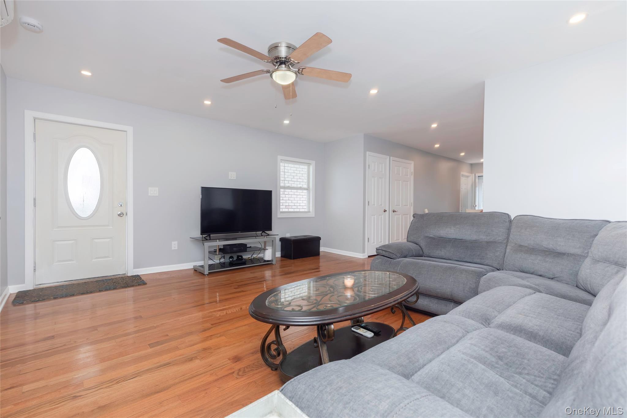 72 Edgewater Park Drive, Unit 72C photo 9