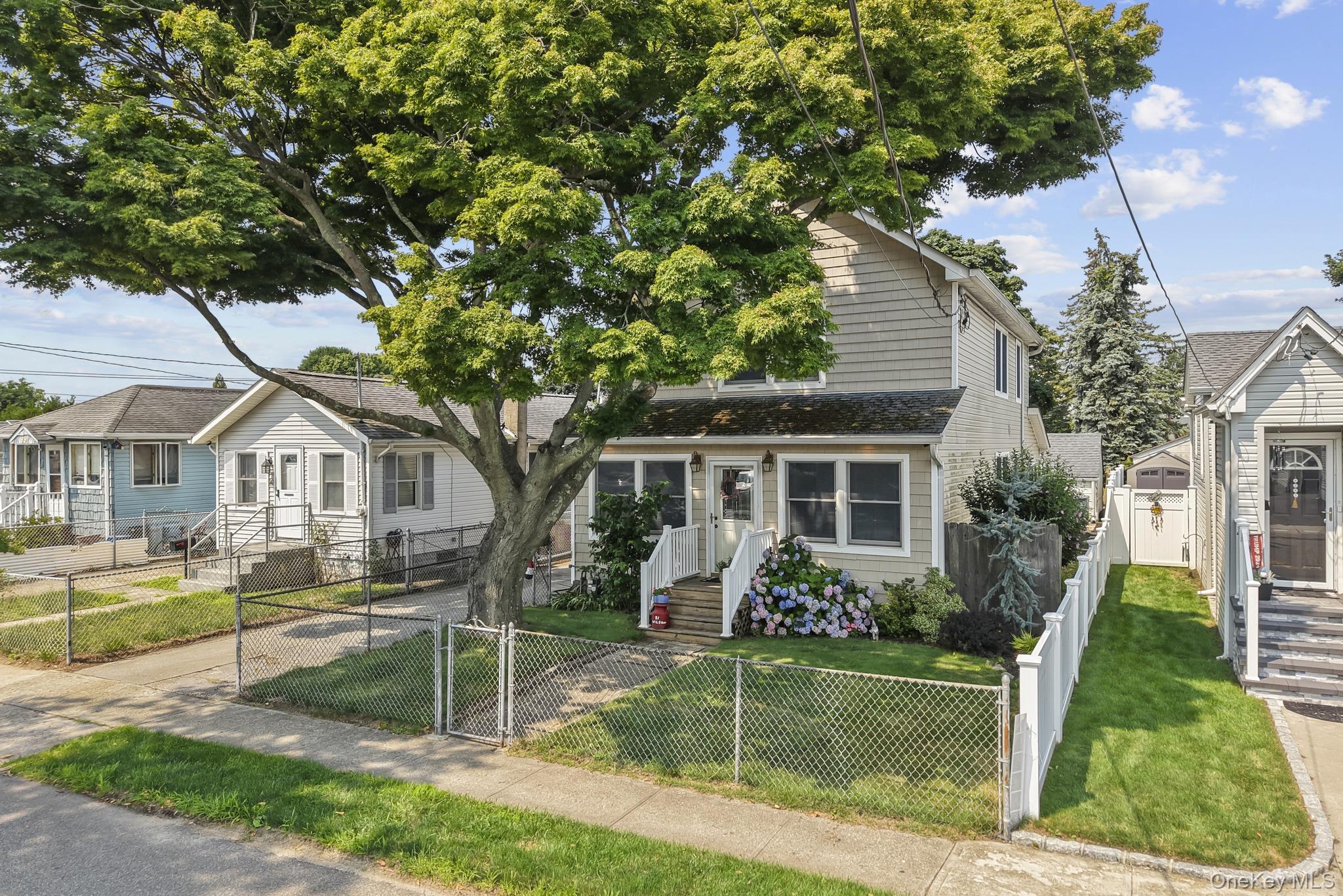81 Wilson Avenue – For Sale photo 2