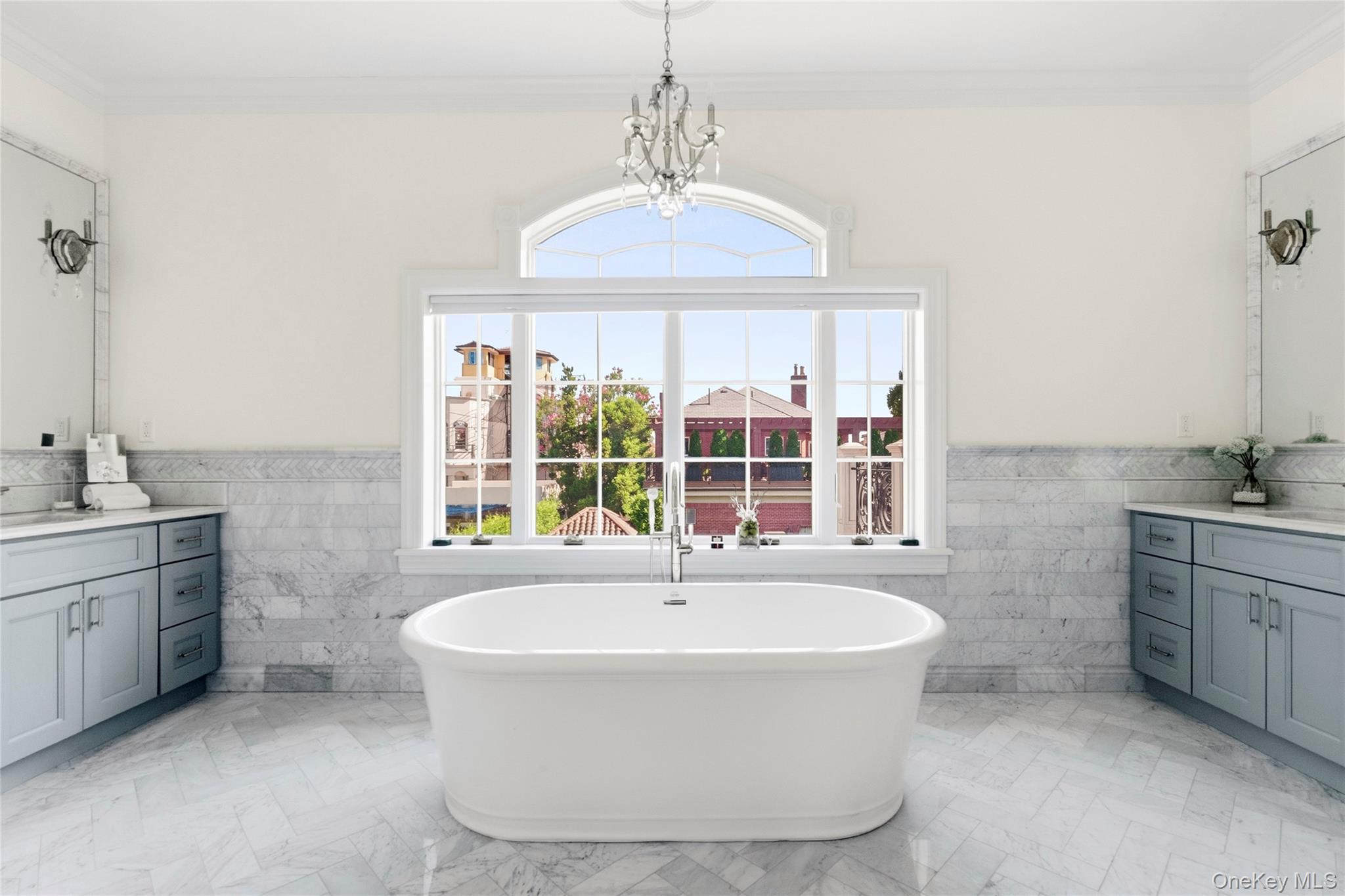 18 Boulevard – For Sale photo 19
