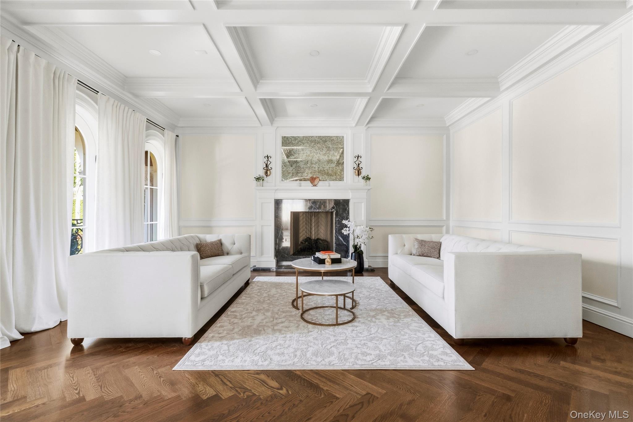 18 Boulevard – For Sale photo 10