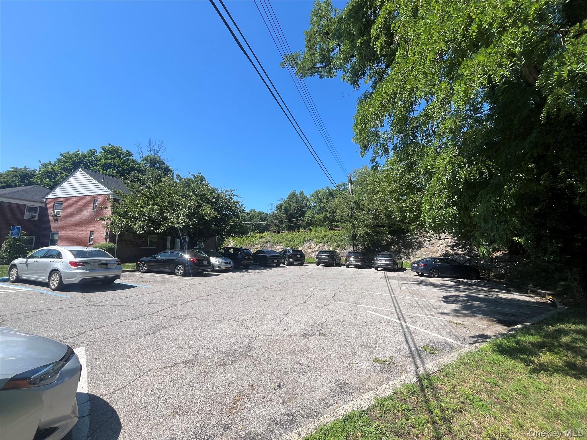 460 Tuckahoe Road, Unit 6A photo 14