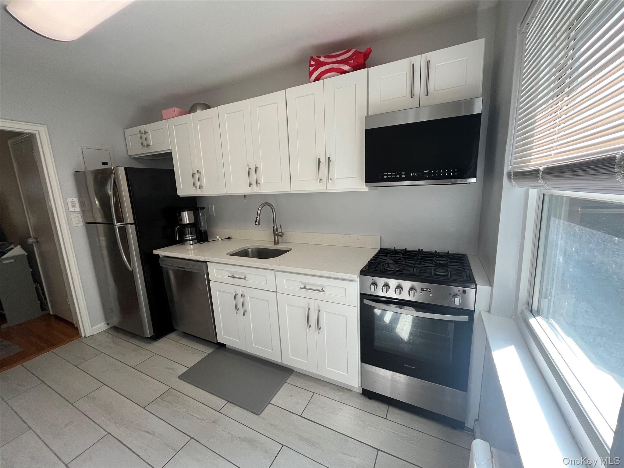 460 Tuckahoe Road, Unit 6A photo 6