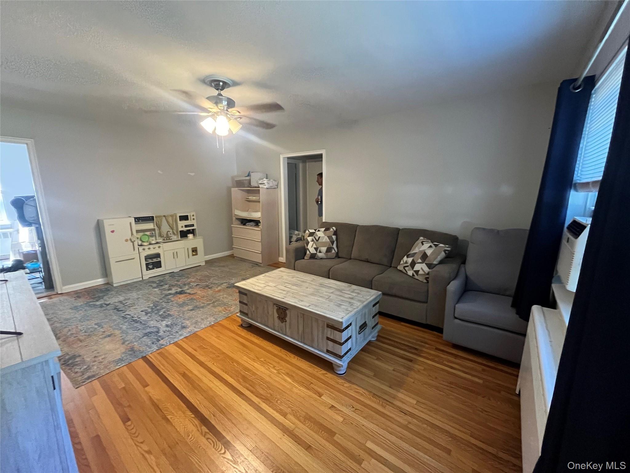 460 Tuckahoe Road, Unit 6A photo 2