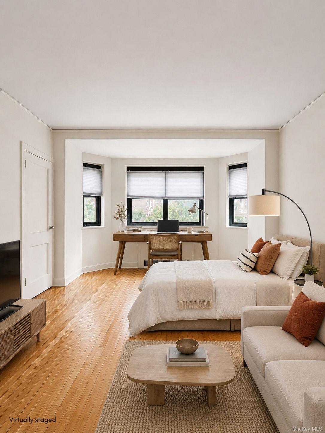 78-10 34th Avenue, Unit 1H photo 2