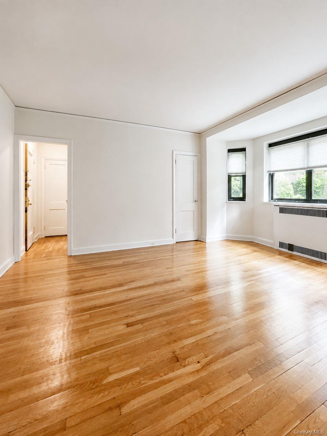 78-10 34th Avenue, Unit 1H photo 6