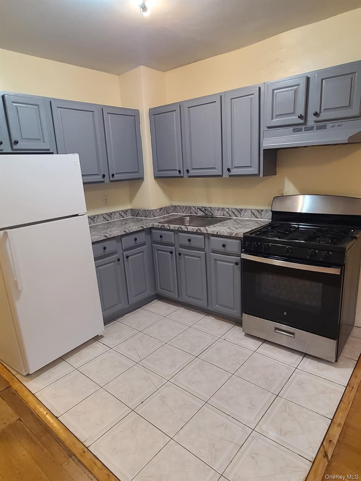 404 E 21st Street – For Sale photo 11