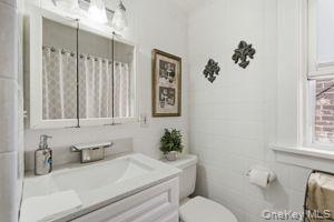 953 E 227th Street – For Sale photo 21