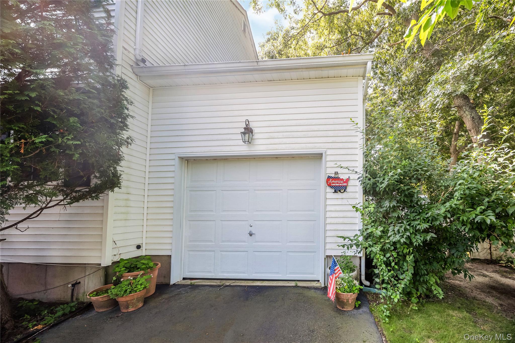 10 Gaetano Lane – For Sale photo 3