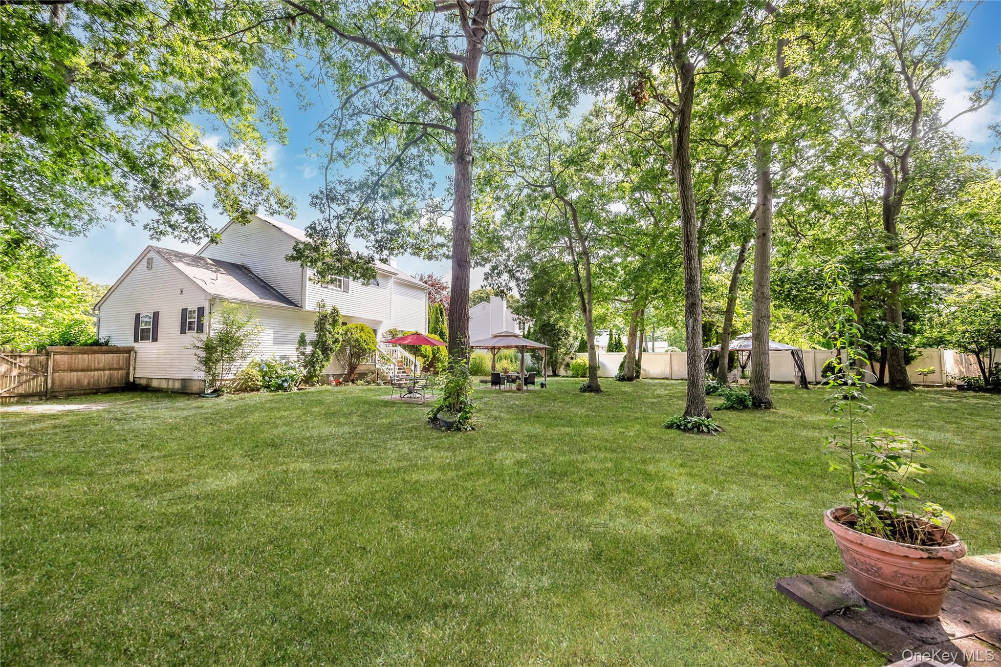10 Gaetano Lane – For Sale photo 28