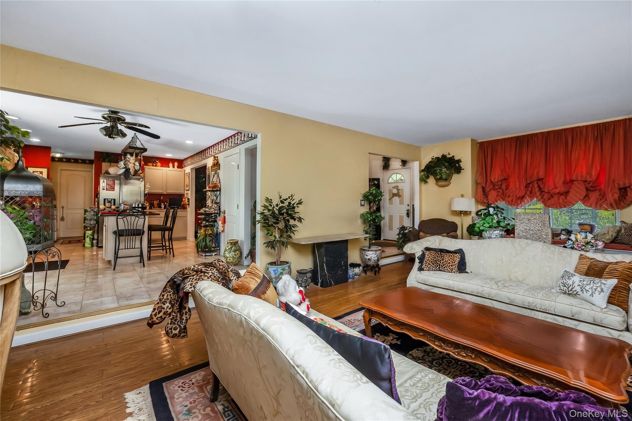 10 Gaetano Lane – For Sale photo 9