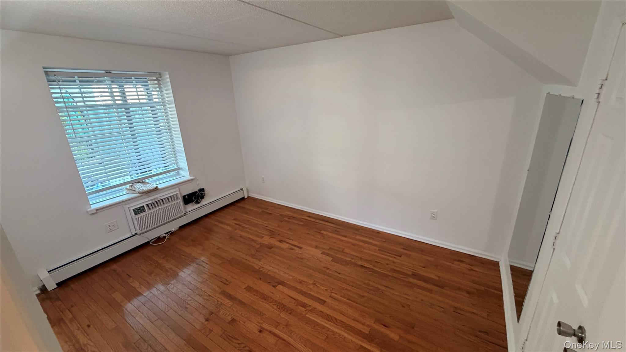 1954 Bergen Street – For Sale photo 42