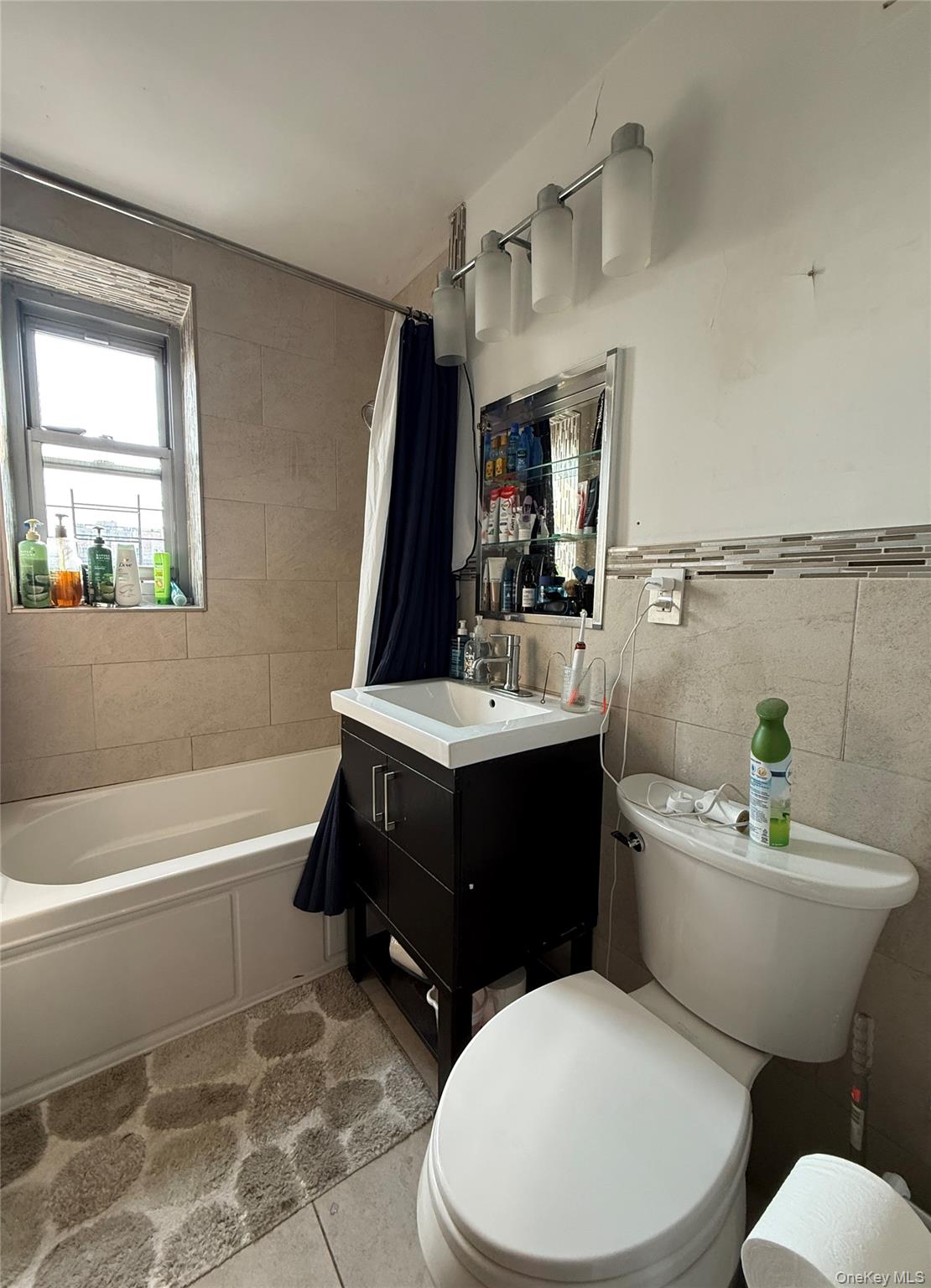 61-20 Grand Central Parkway, Unit B 1103 photo 12
