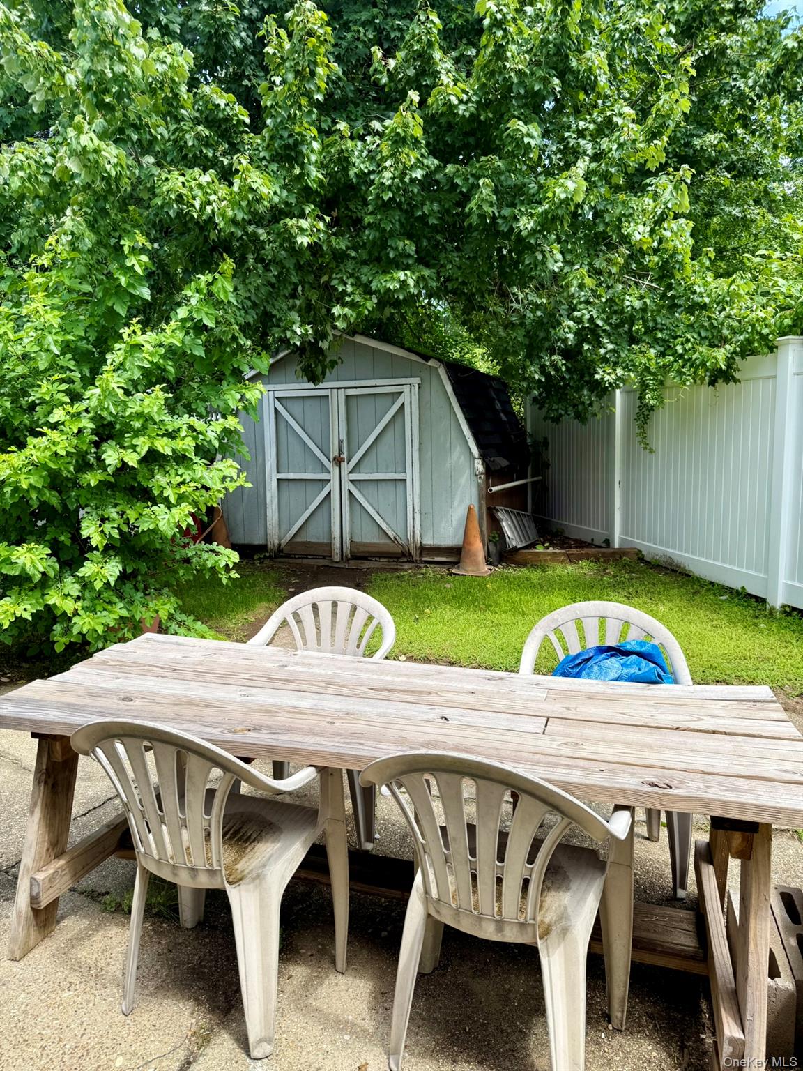 1207 Slabey Avenue – For Sale photo 26