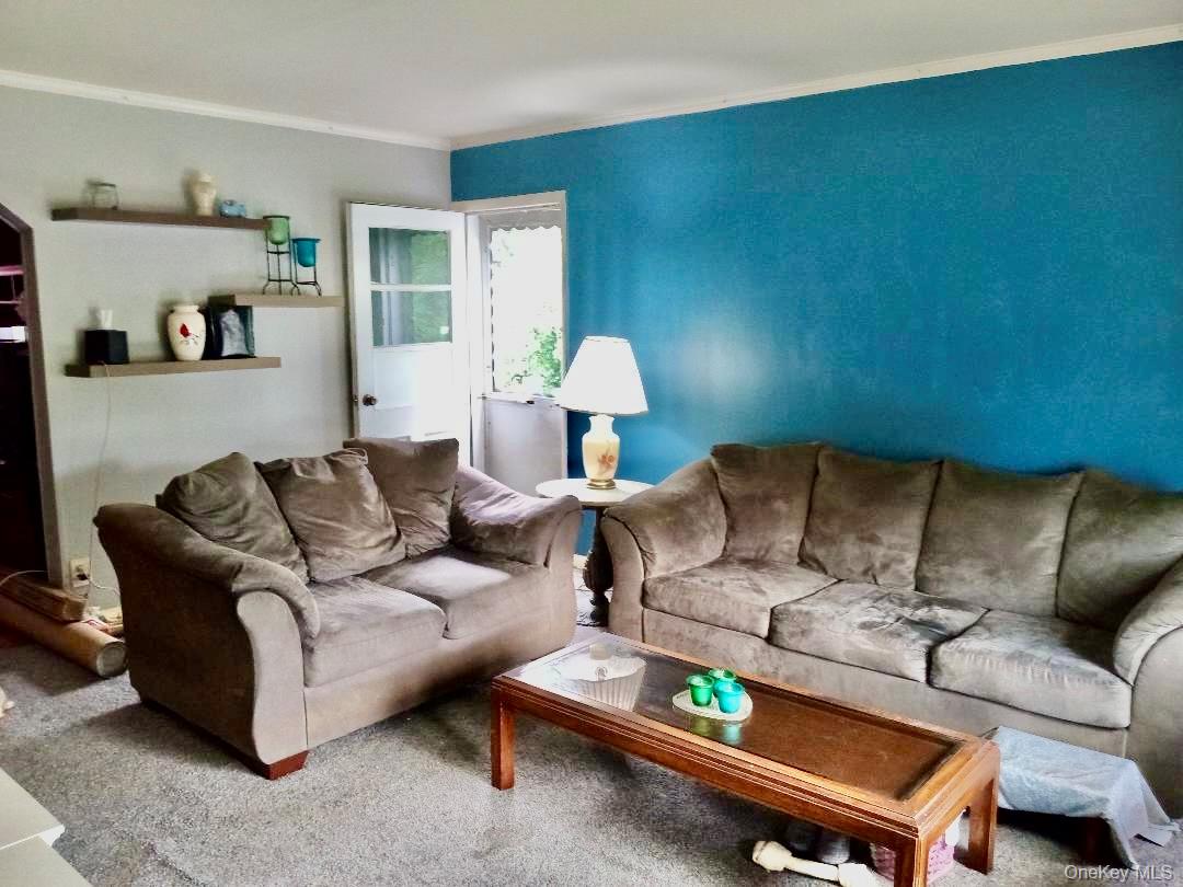 1207 Slabey Avenue – For Sale photo 3