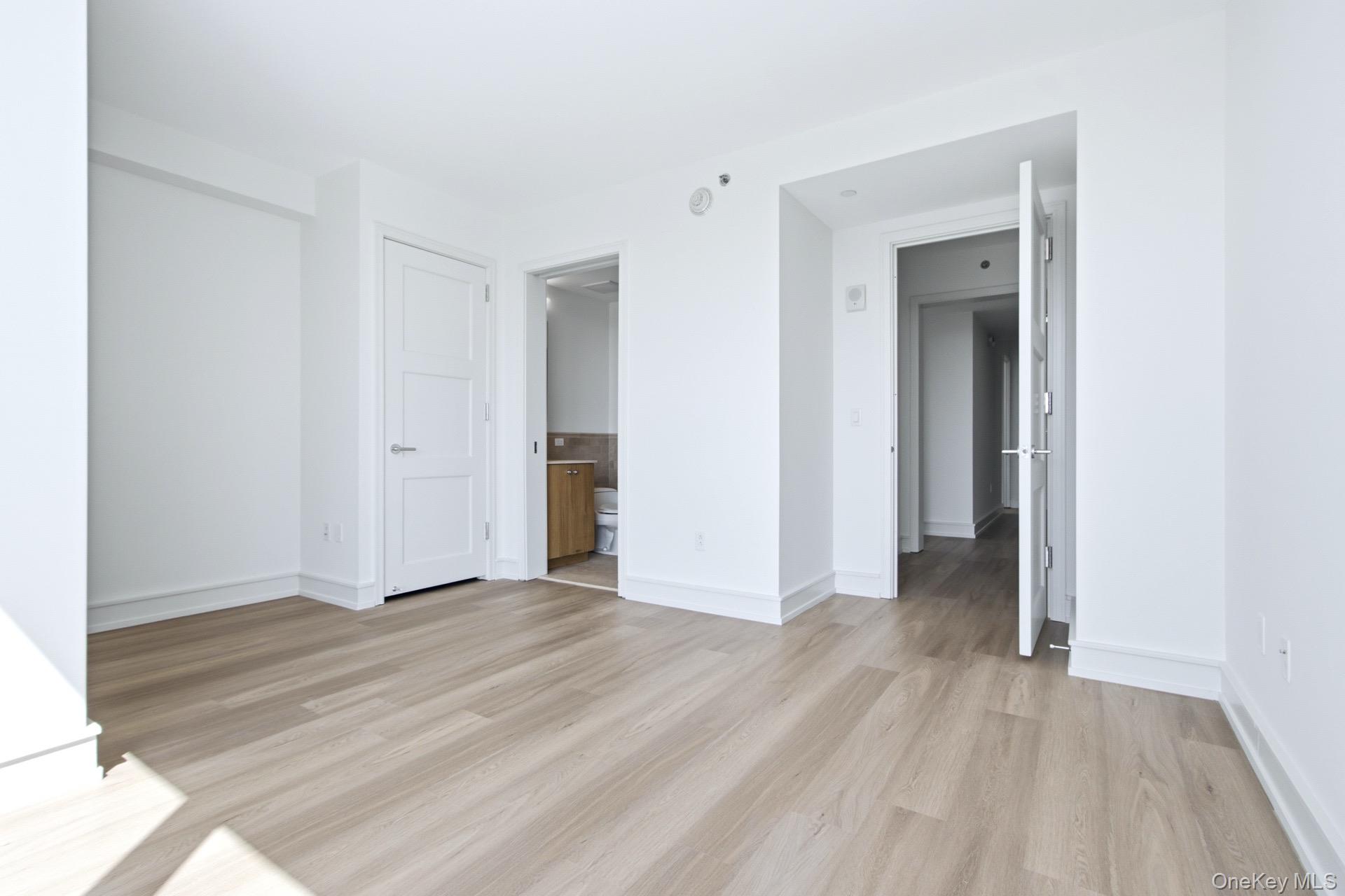 1 Renaissance Square, Unit 26G photo 39