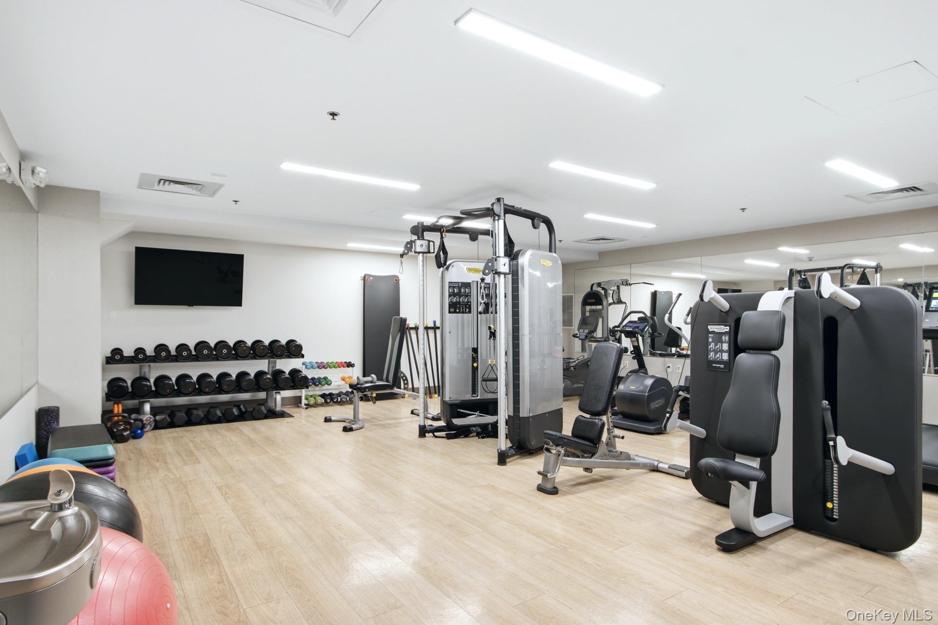 1 Renaissance Square, Unit 26G photo 25