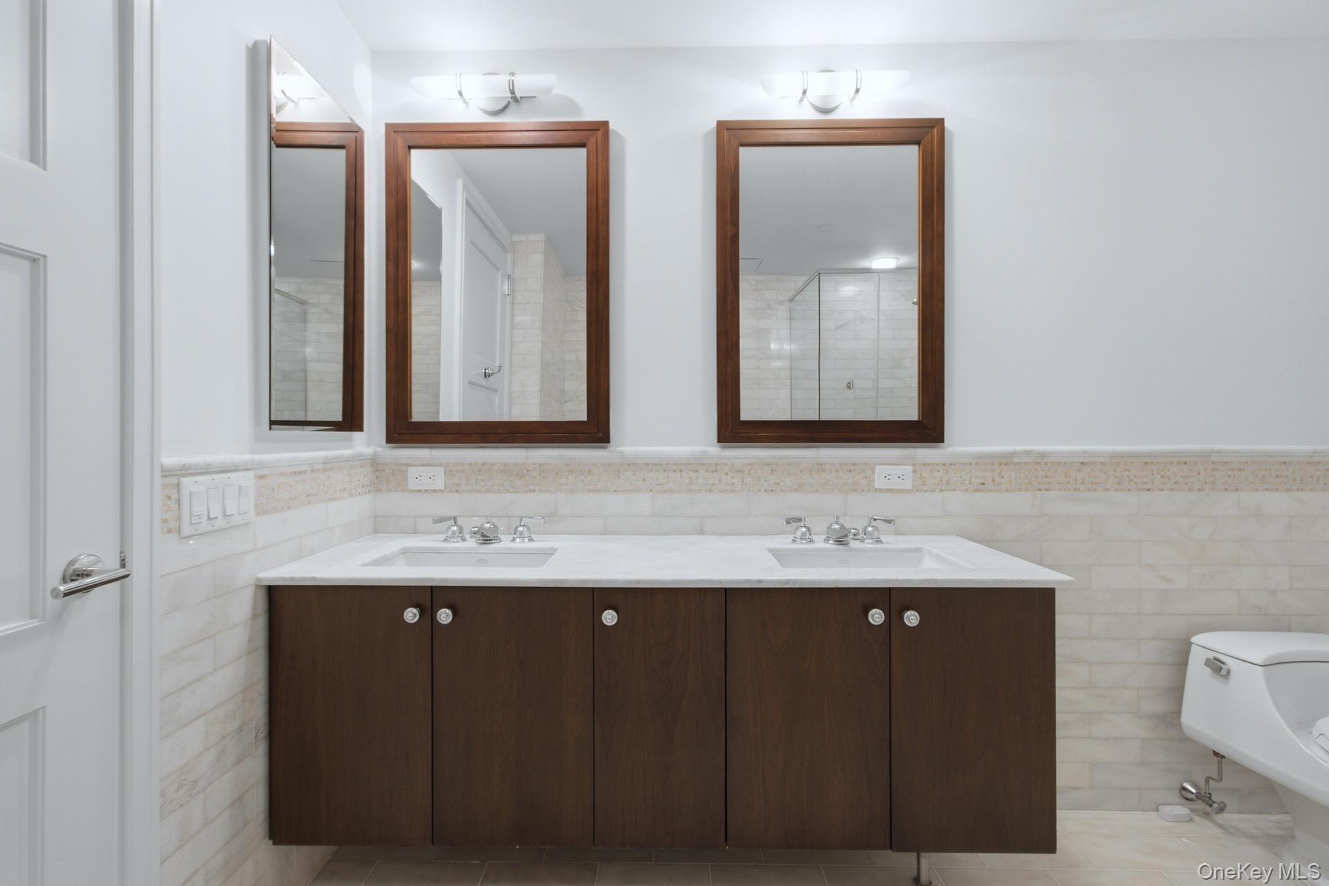 1 Renaissance Square, Unit 26G photo 35