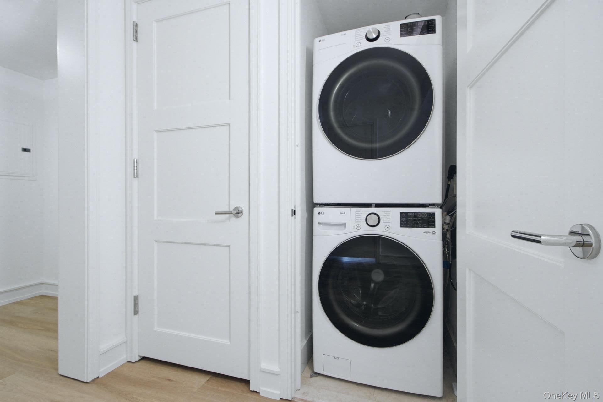 1 Renaissance Square, Unit 26G photo 49