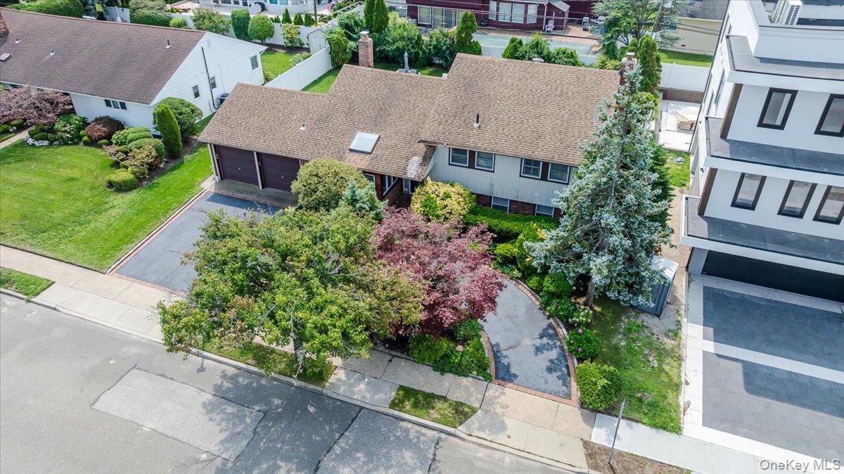 1417 Park Street – For Sale photo 2