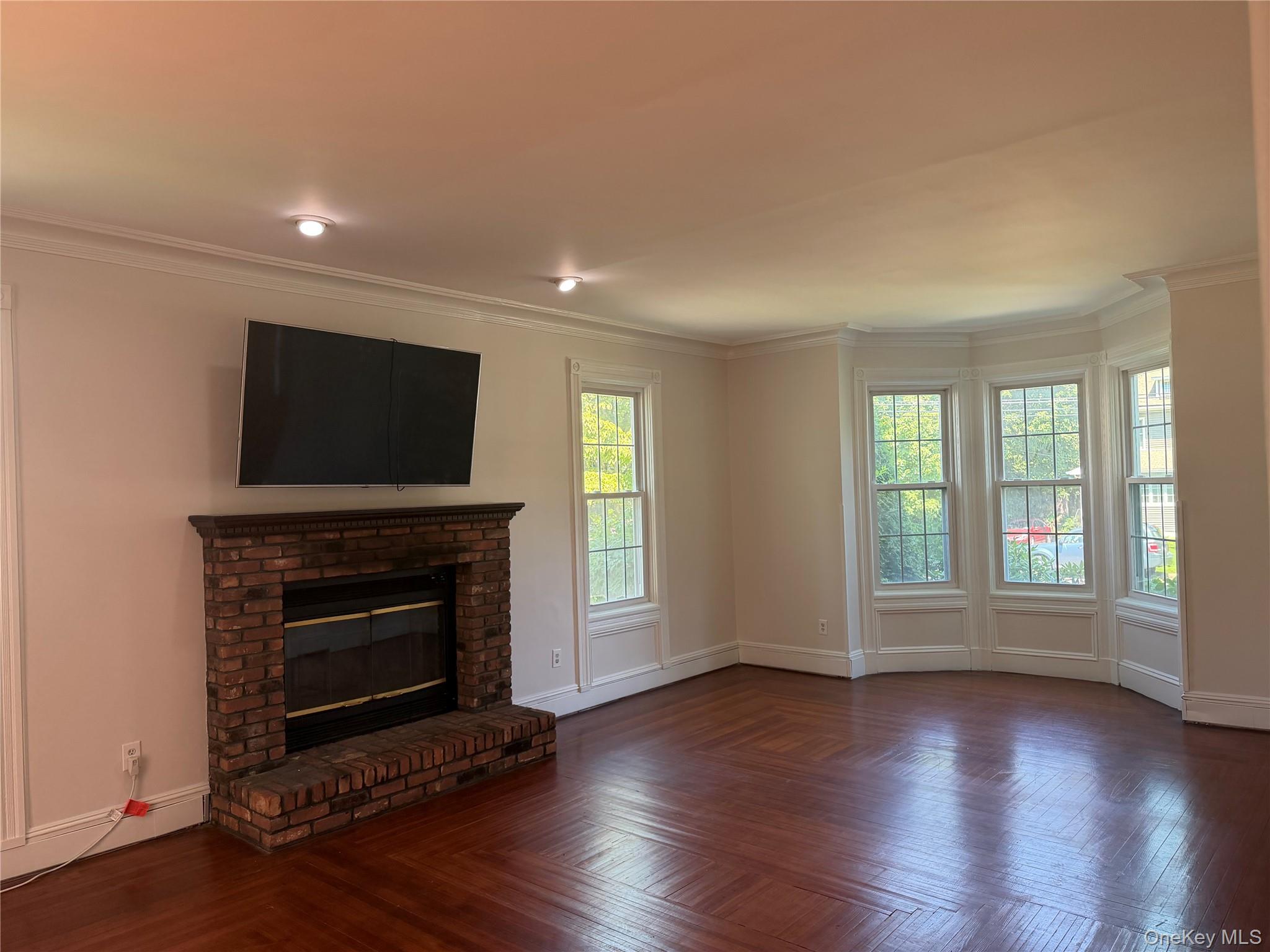 13 Walnut Street – For Rent photo 4