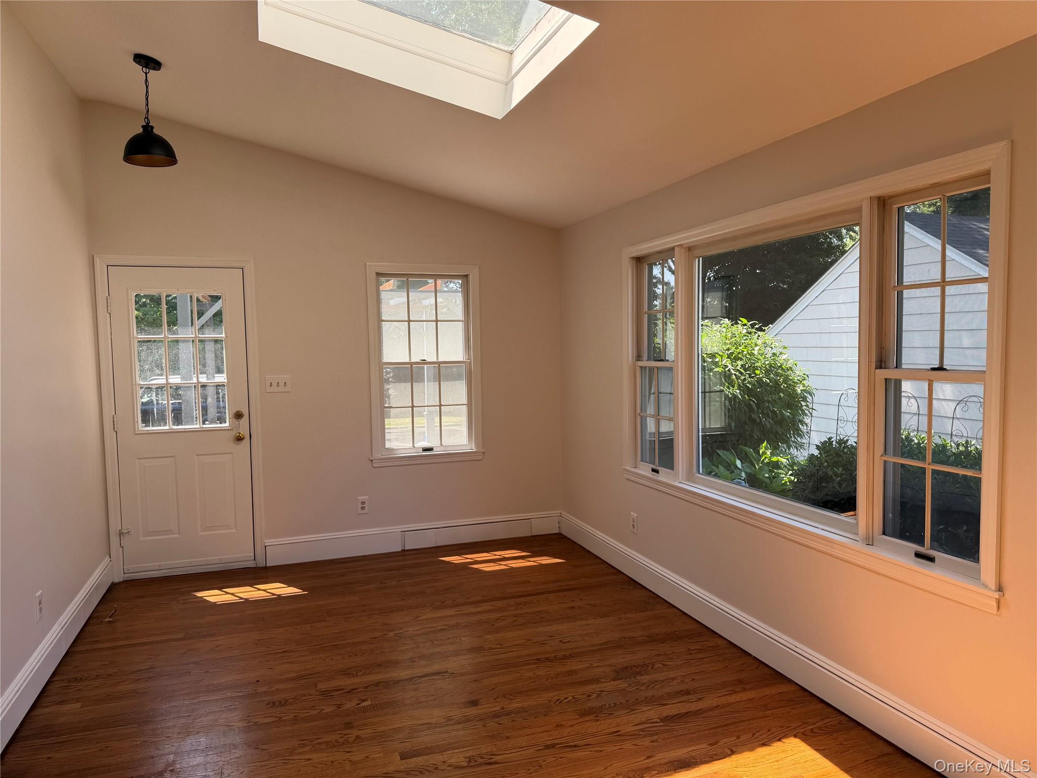 13 Walnut Street – For Rent photo 6