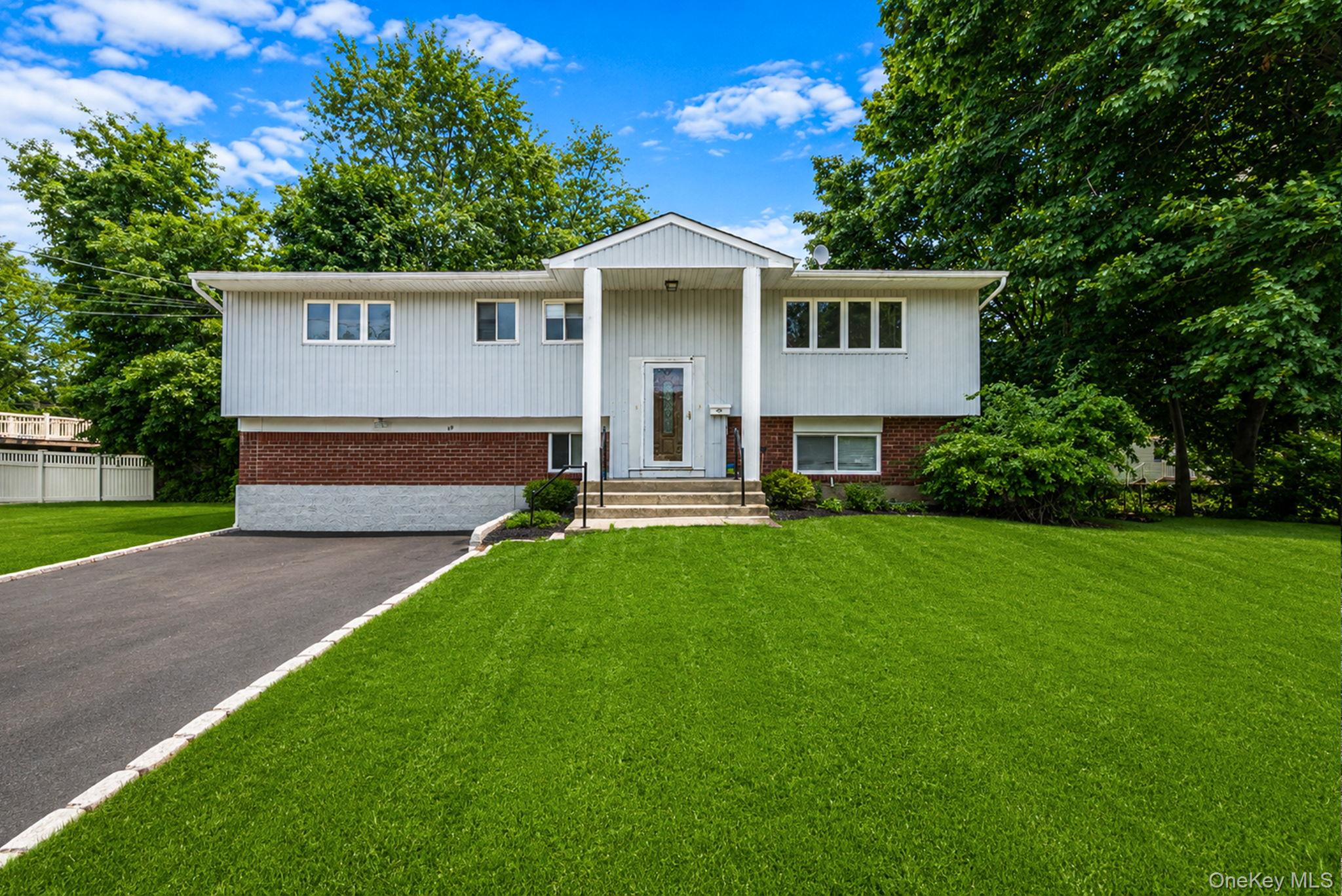 49 Eastern Avenue – For Sale