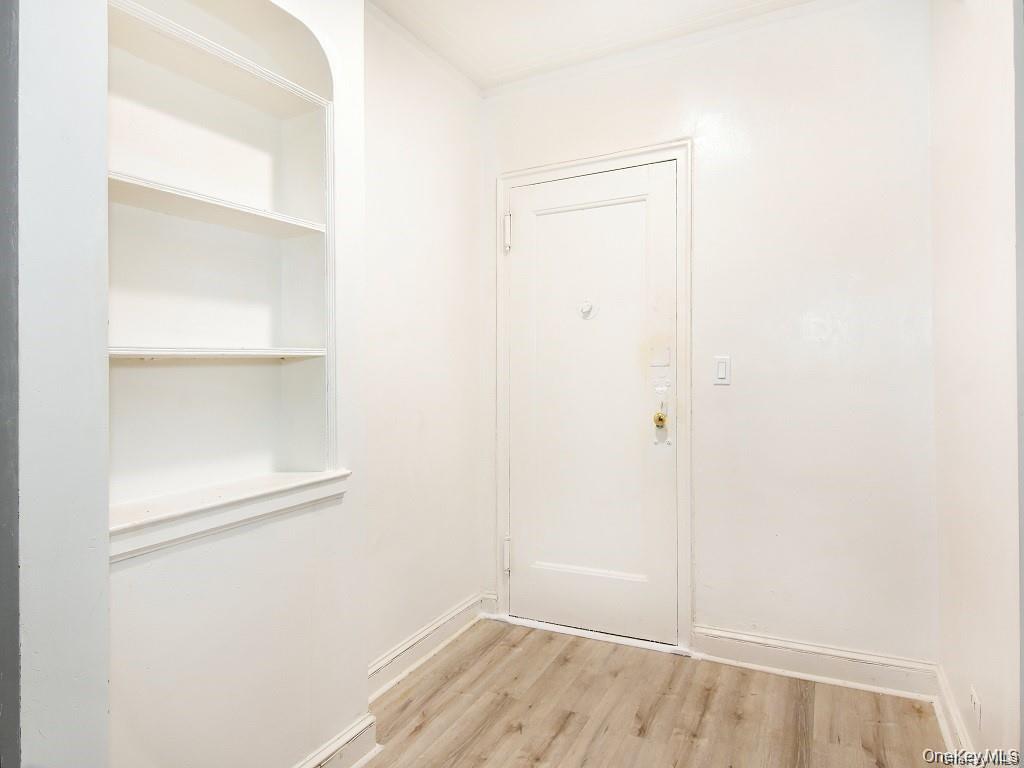 2191 Bolton St, Unit 3E photo 6