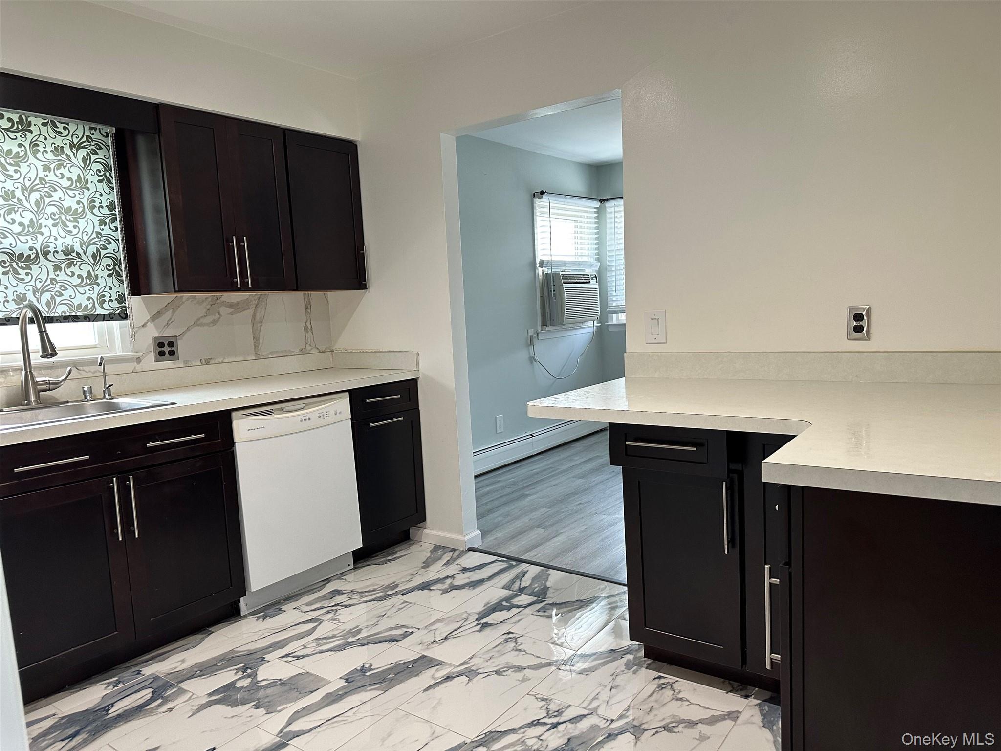 345 Travis Avenue, Unit 2 photo 5