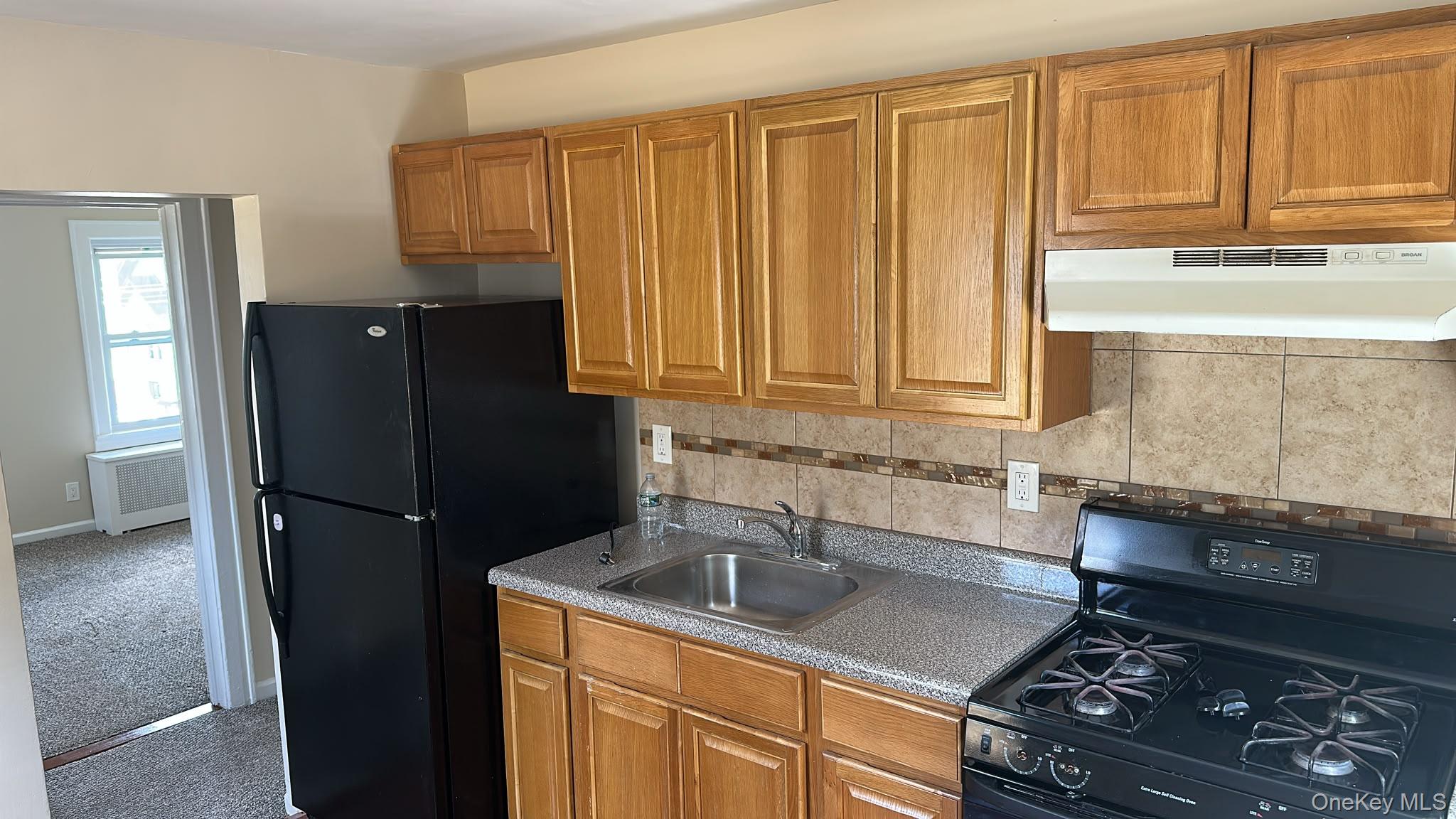 28 Stowe – For Rent photo 2