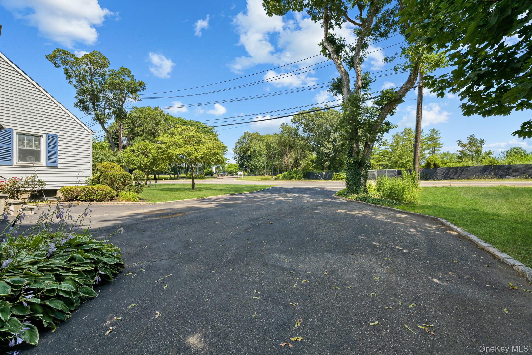 1547 Walt Whitman Road – For Sale photo 11