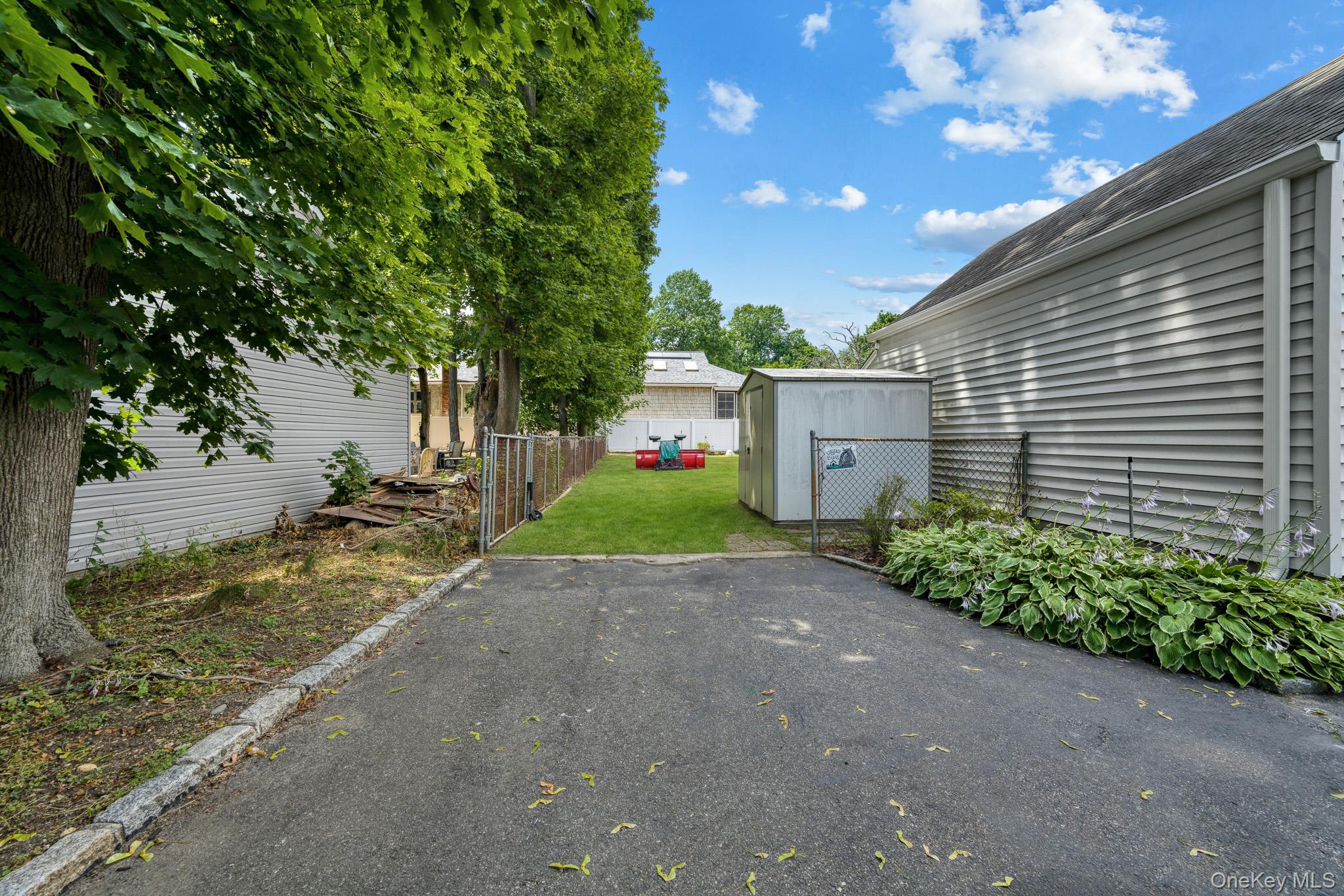 1547 Walt Whitman Road – For Sale photo 12