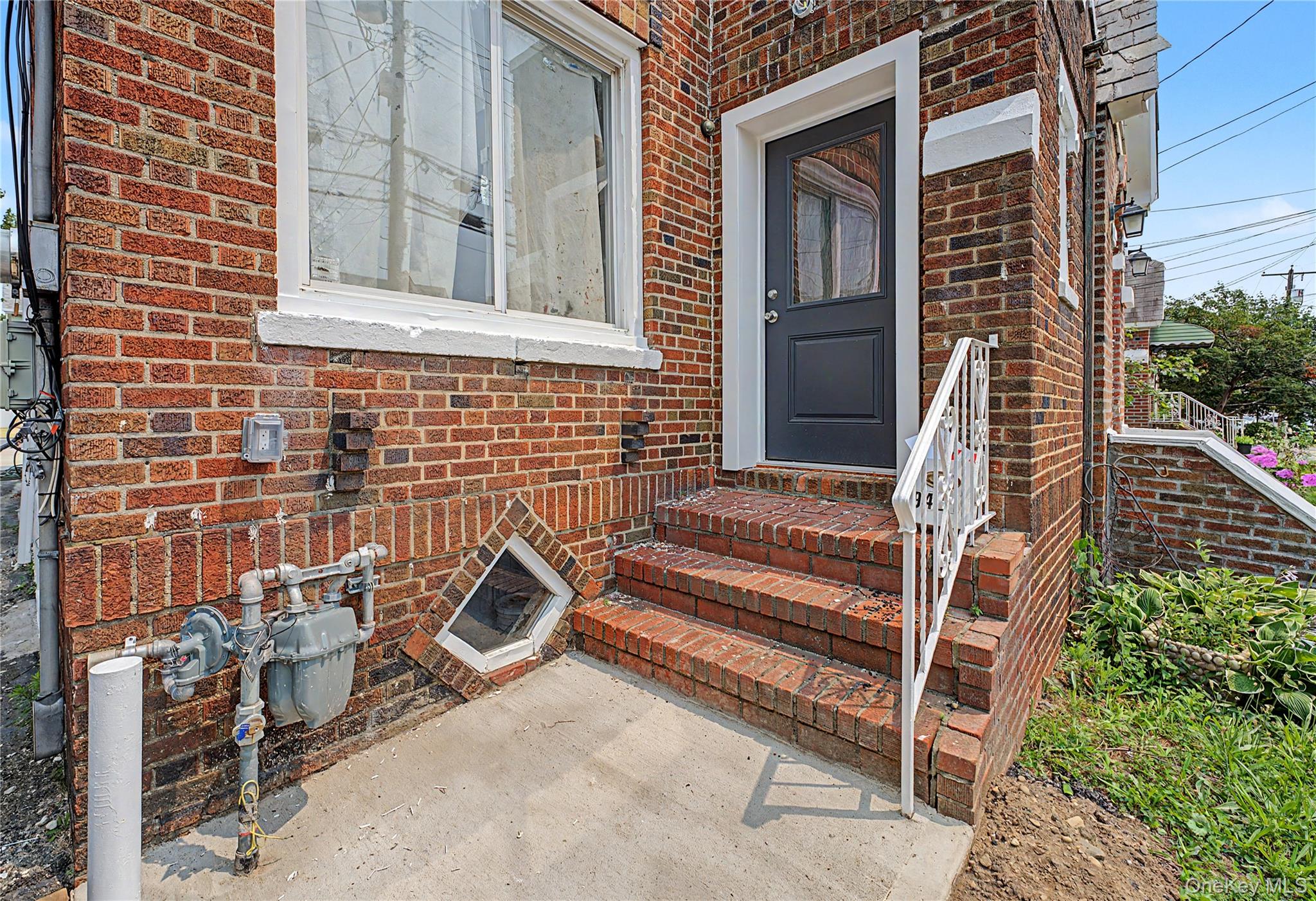 9431 239th Street – For Sale photo 2