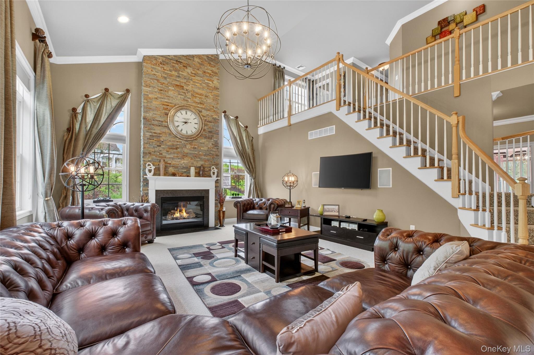 219 Country Club Road – For Sale photo 3