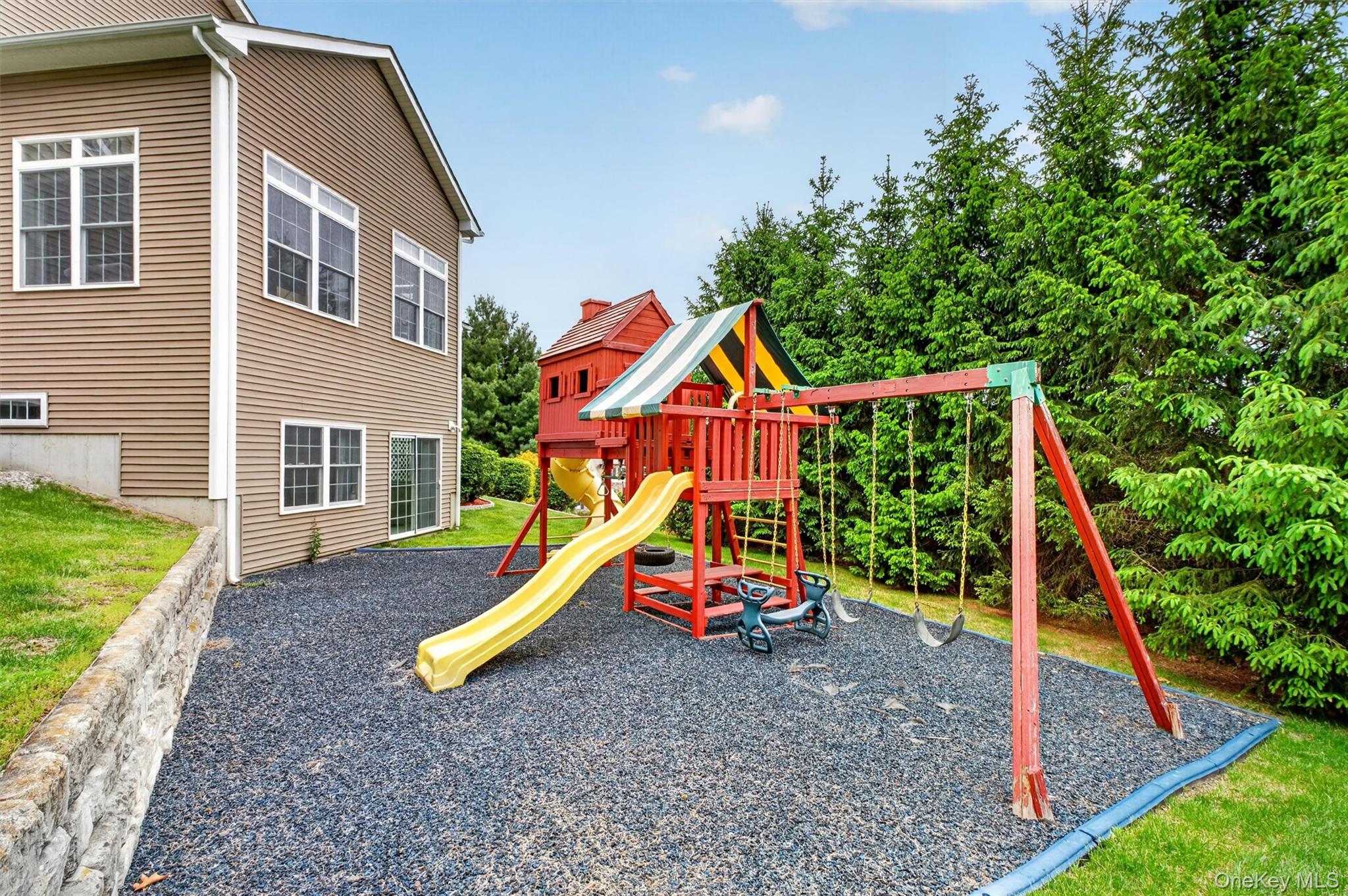 219 Country Club Road – For Sale photo 48