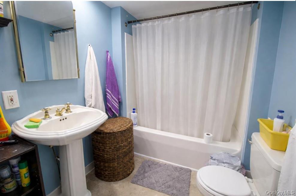 9 Benedict Lane, Unit 5-7 photo 17