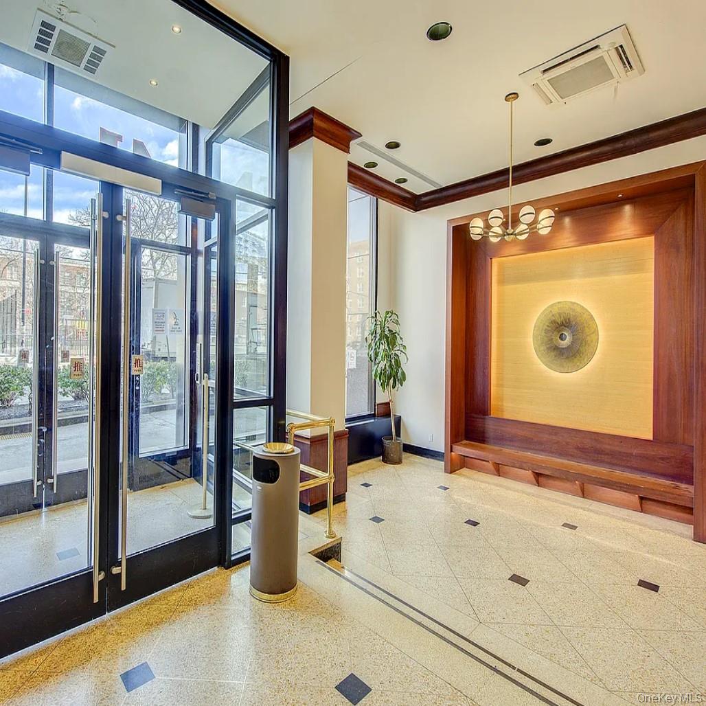 4140 Union Street, Unit 6R photo 16