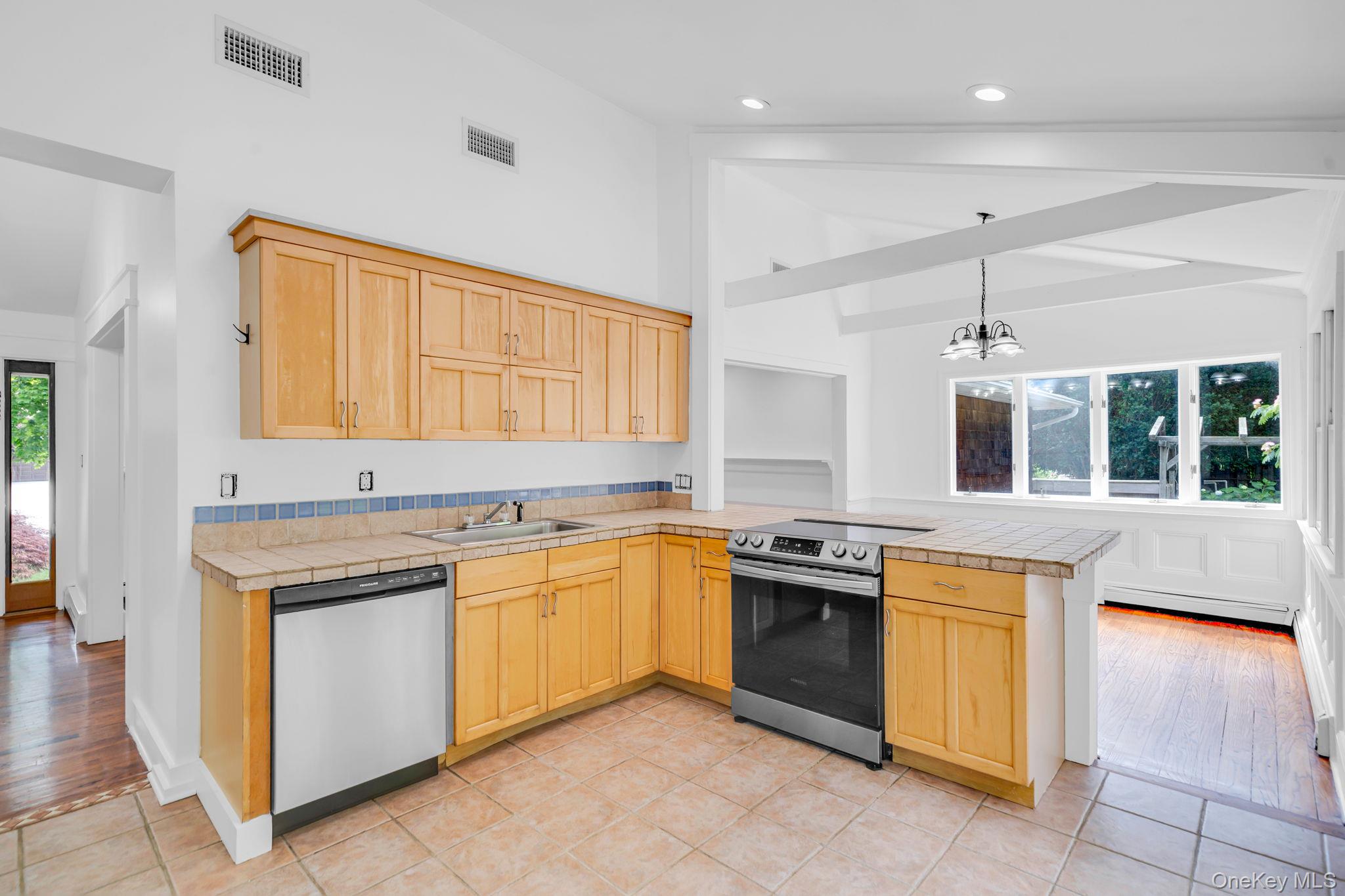 20 Dolphin Way – For Sale photo 12