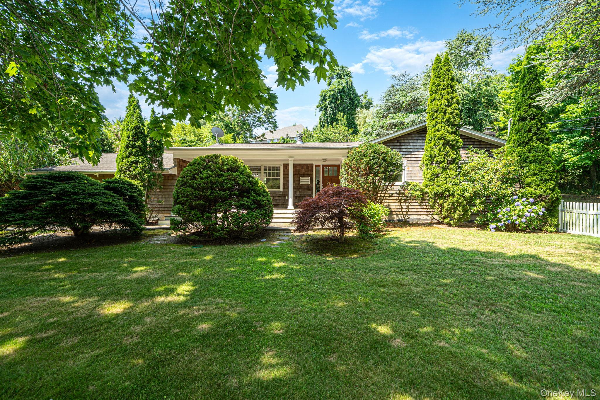 20 Dolphin Way – For Sale