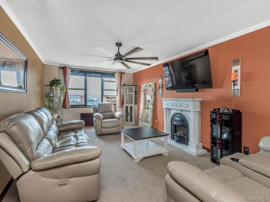 480 Riverdale Avenue, Unit 6H