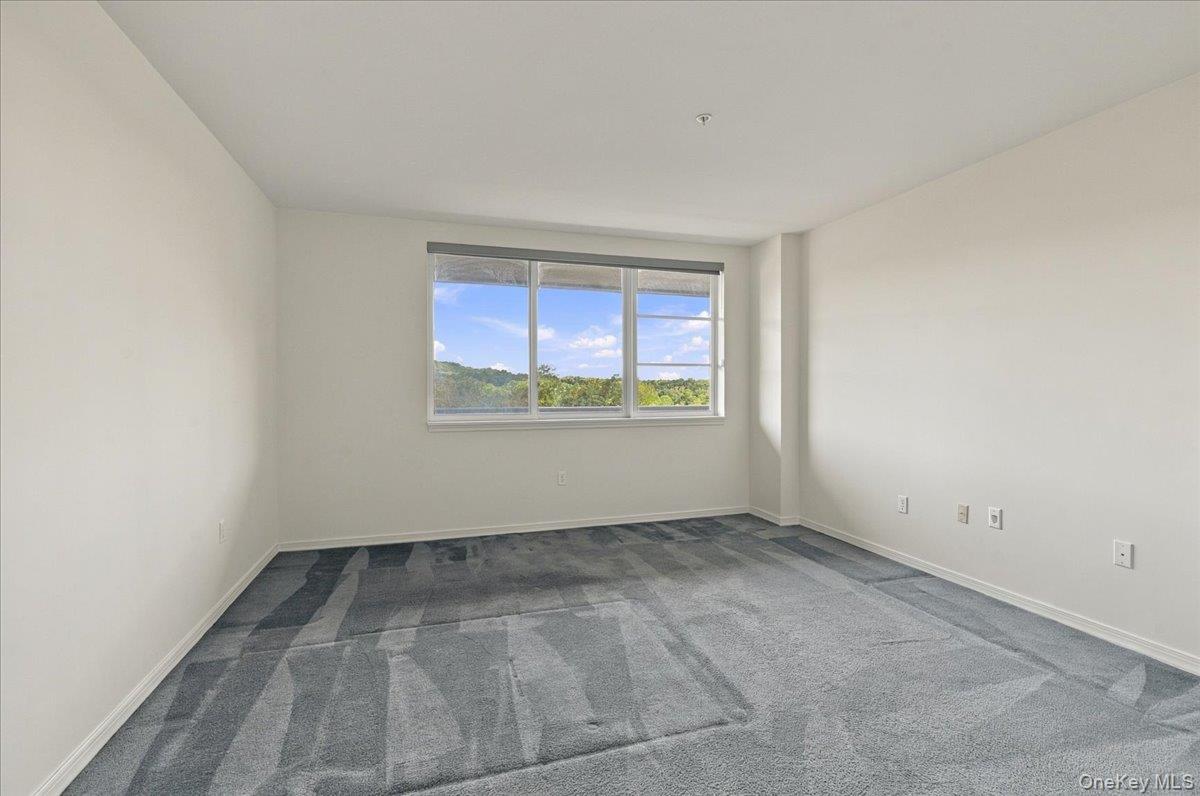 100 Harbor View Drive, Unit 651 photo 16