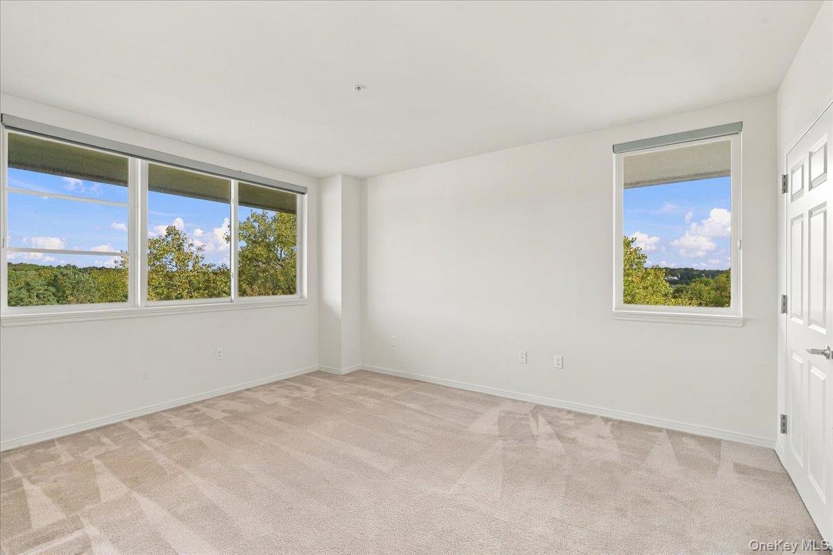 100 Harbor View Drive, Unit 651 photo 13