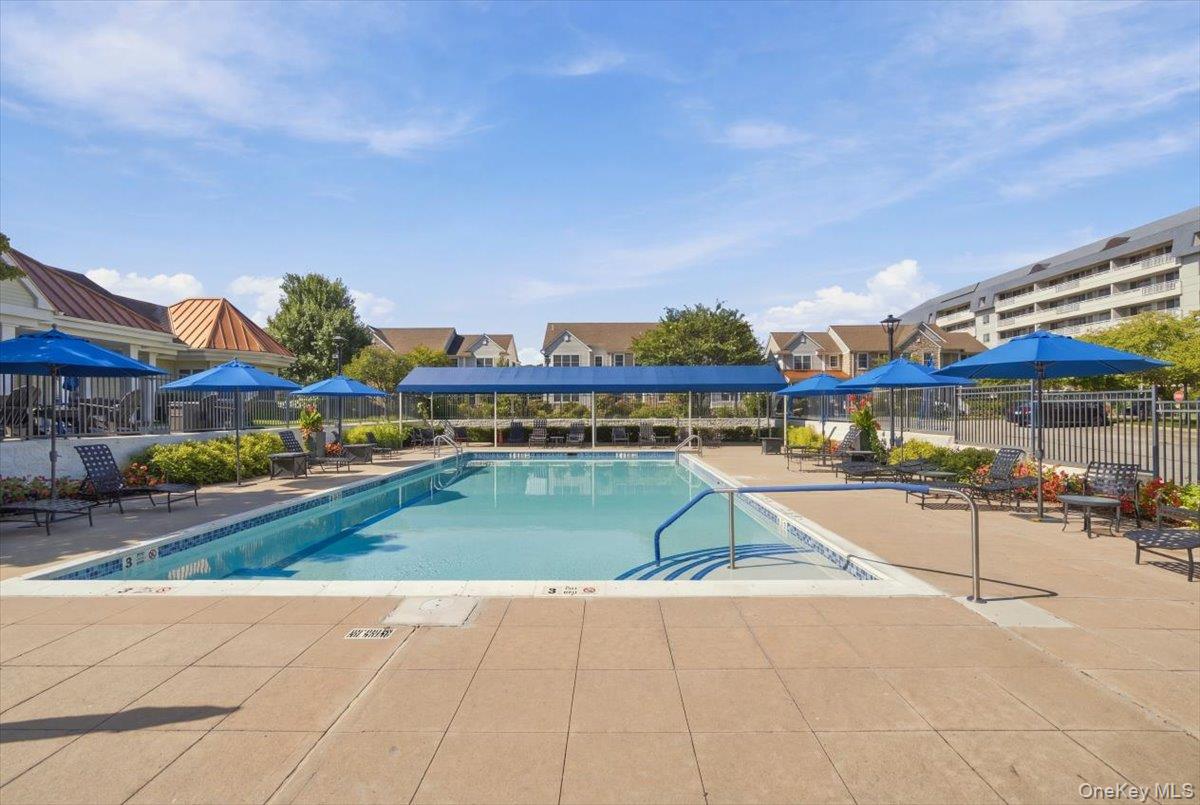100 Harbor View Drive, Unit 651 photo 39