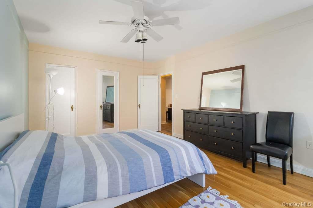 69-10 Yellowstone Boulevard, Unit 505 photo 10