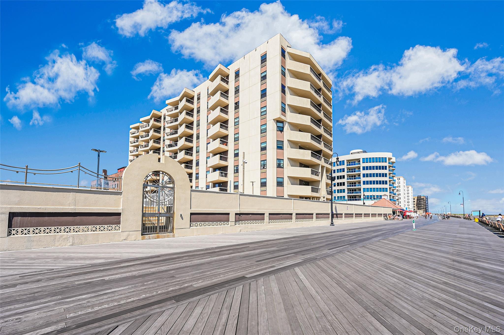 360 Shore Road, Unit 4K photo 28