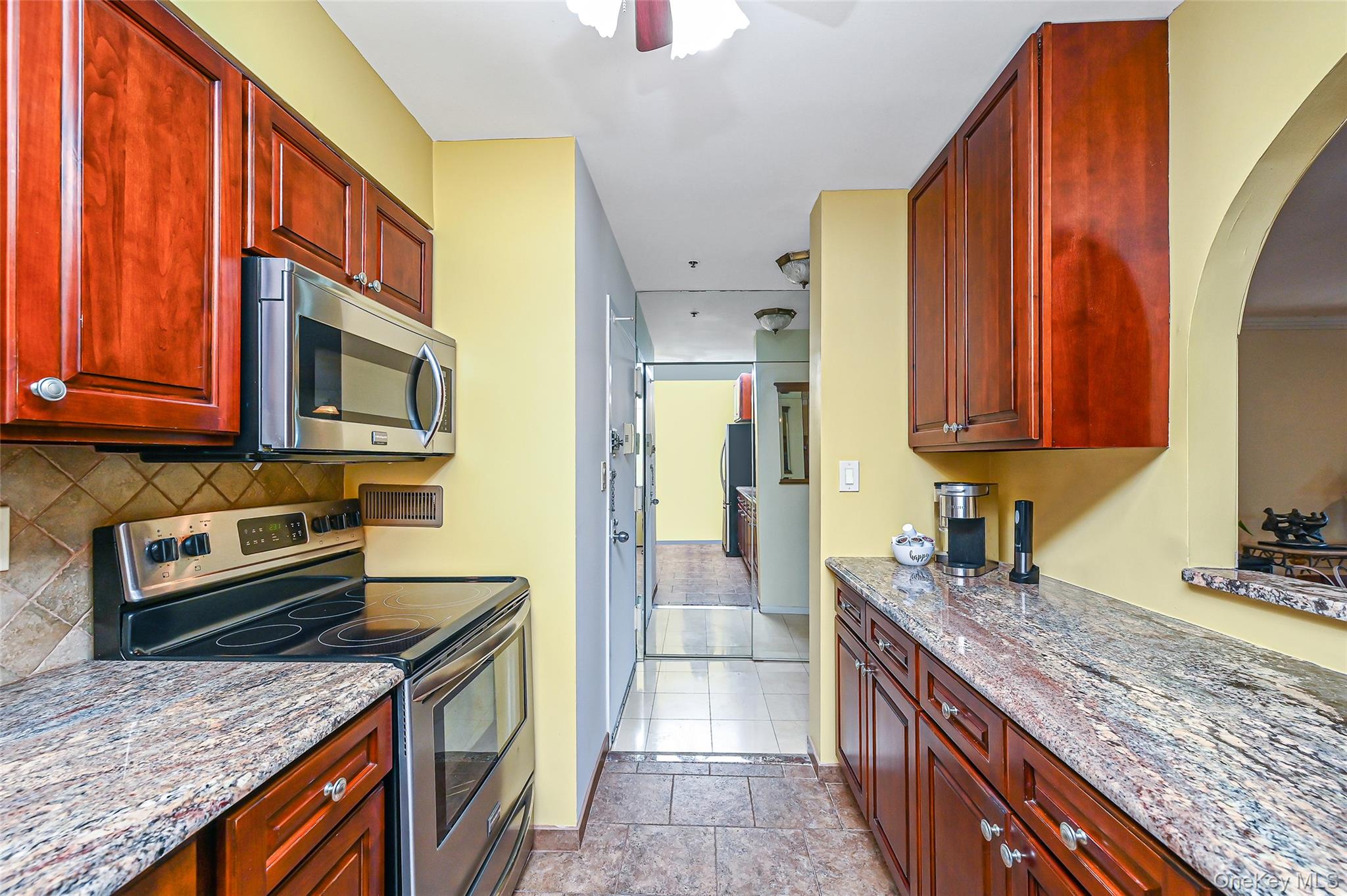 360 Shore Road, Unit 4K photo 5